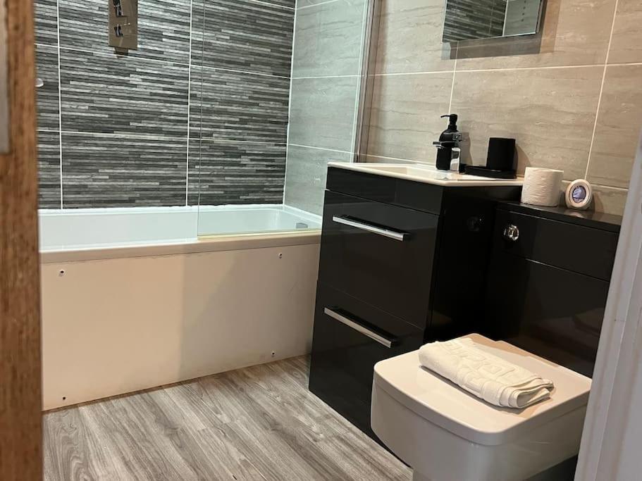 Mathew Street 1 Bed Apt Sleeps 6 Liverpool Exteriör bild