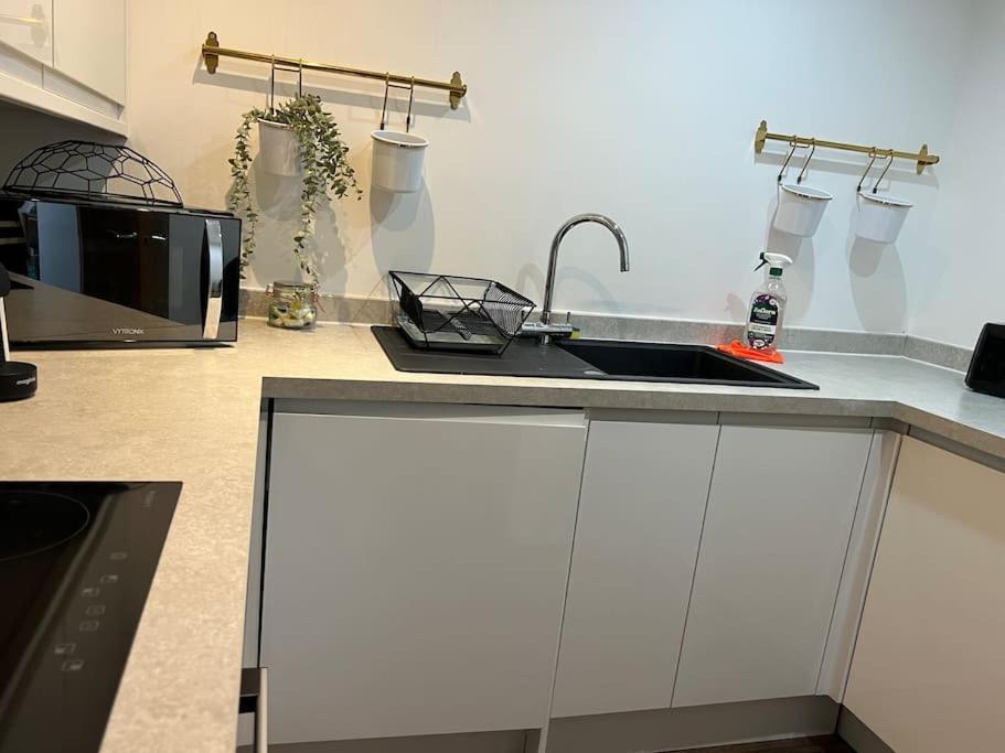 Mathew Street 1 Bed Apt Sleeps 6 Liverpool Exteriör bild