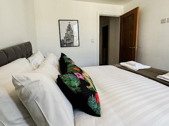 Mathew Street 1 Bed Apt Sleeps 6 Liverpool Exteriör bild